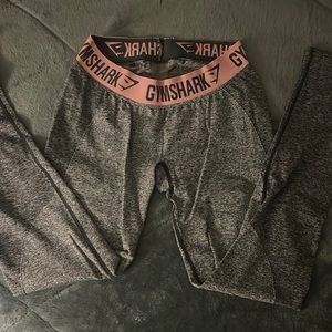 Grey Gymshark leggings with pink waistband